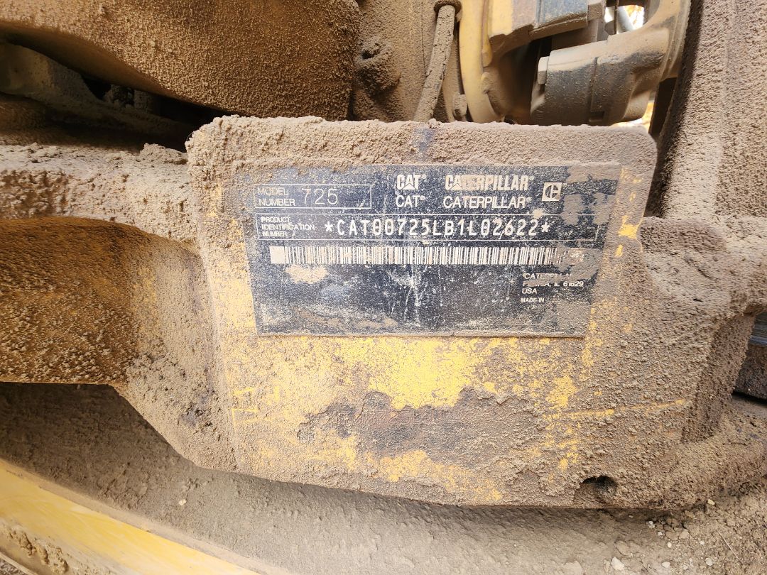 2012 CATERPILLAR 725 - Image 28